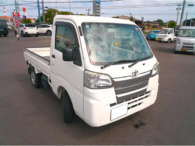 Toyota Pixis Truck 3