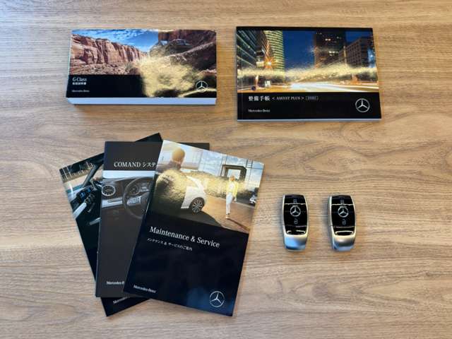 Mercedes-Benz G-Class 2