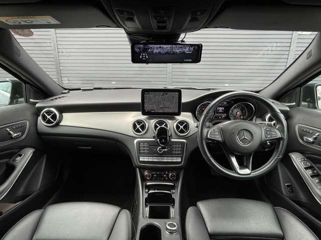 Mercedes-Benz GLA-Class 7