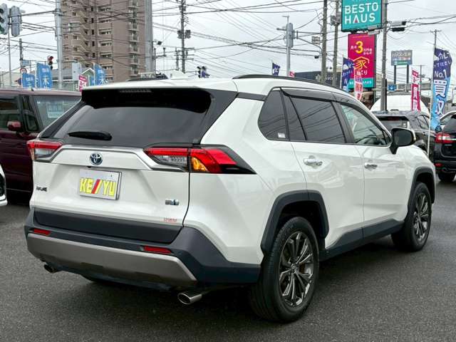 Toyota RAV4 2