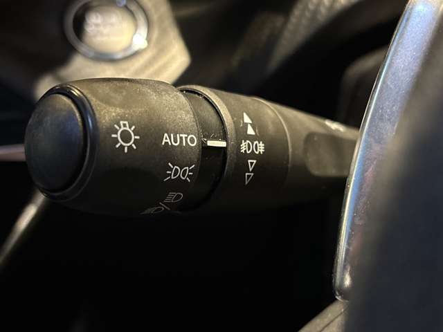 Peugeot SUV 2008 12