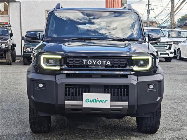 Toyota Land Cruiser FJ 4