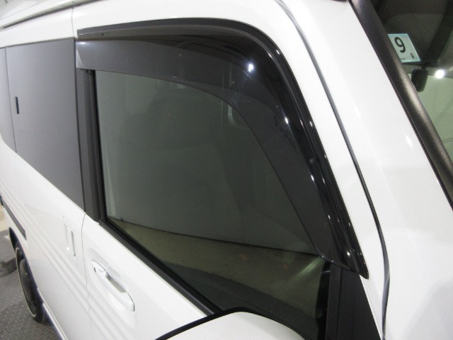Honda N-VAN 12