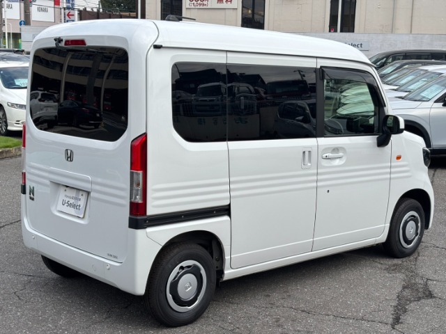 Honda N-VAN 11