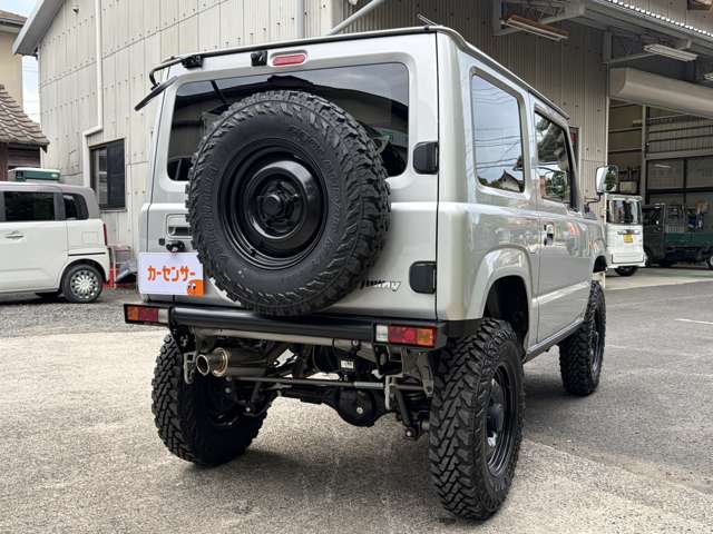 Suzuki Jimny 7