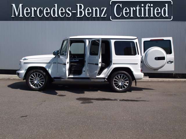 Mercedes-Benz G-Class 9