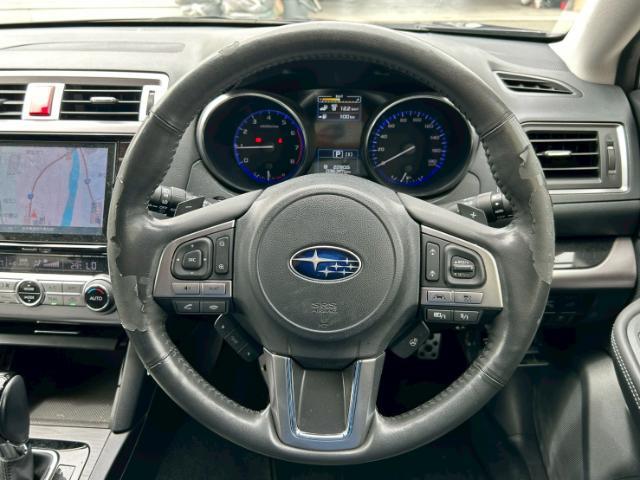 Subaru Legacy Outback 12