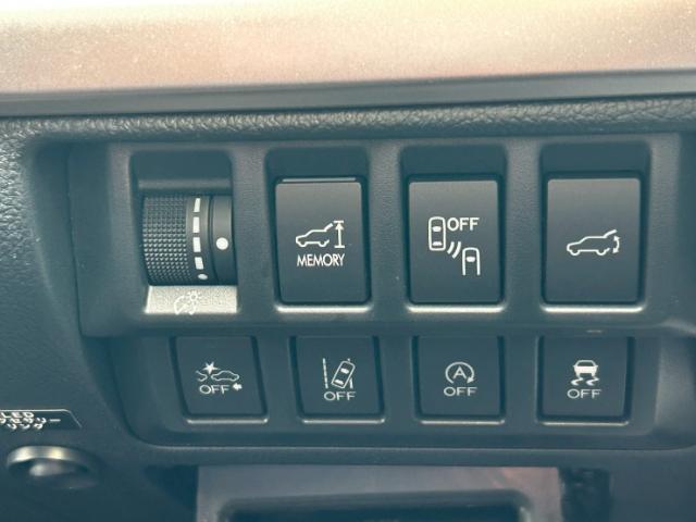 Subaru Legacy Outback 9