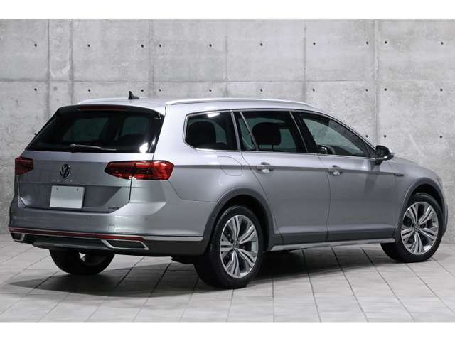 Volkswagen Passat Alltrack 2