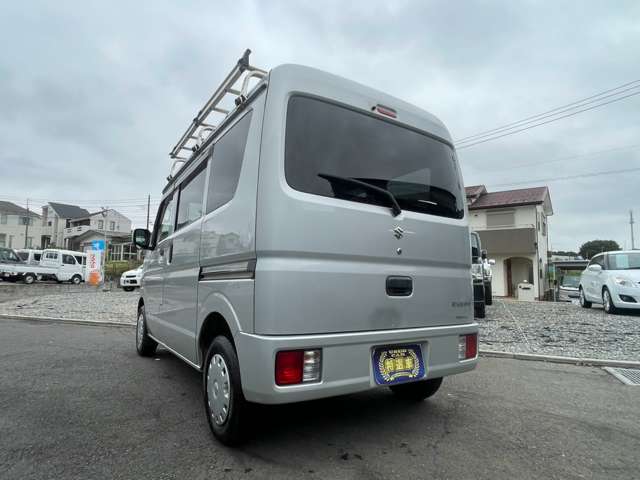 Suzuki Every 7