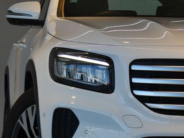 Mercedes-Benz GLB 3