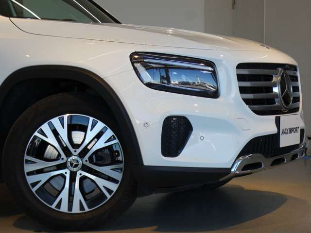Mercedes-Benz GLB 5
