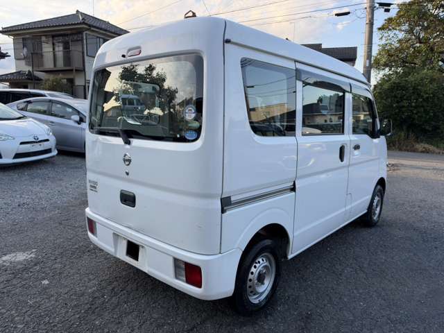 Nissan NV100 Clipper 7