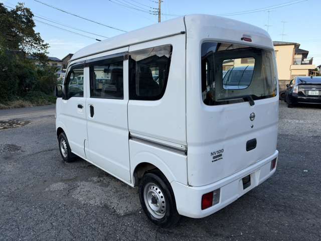 Nissan NV100 Clipper 9