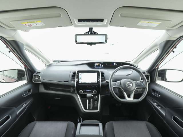 Nissan Serena 6