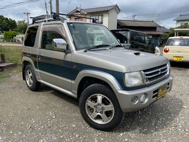 Mitsubishi Pajero Mini 7