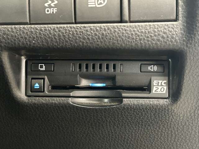 Toyota Harrier 12