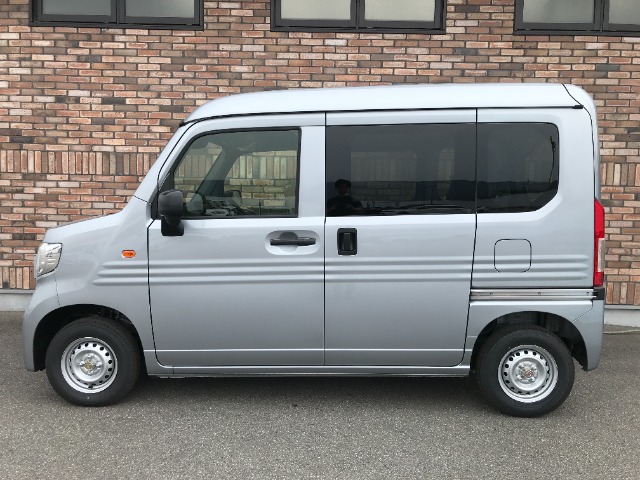 Honda N-VAN 6