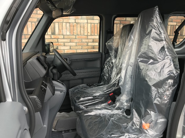 Honda N-VAN 10