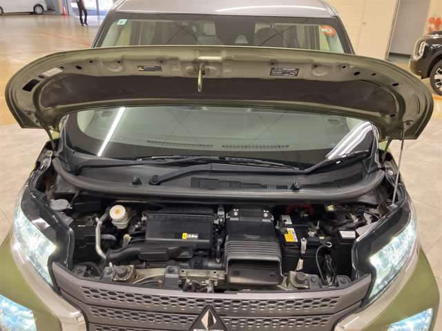 Mitsubishi eK X 10