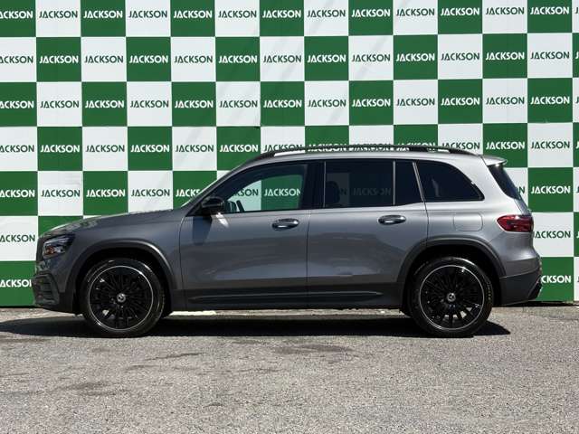 Mercedes-Benz GLB 5