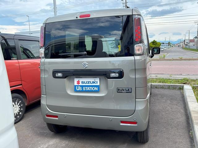 Suzuki Spacia Base 5