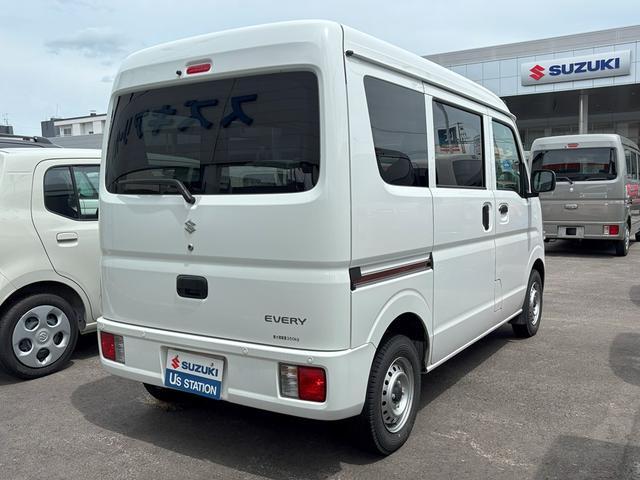 Suzuki Every 4