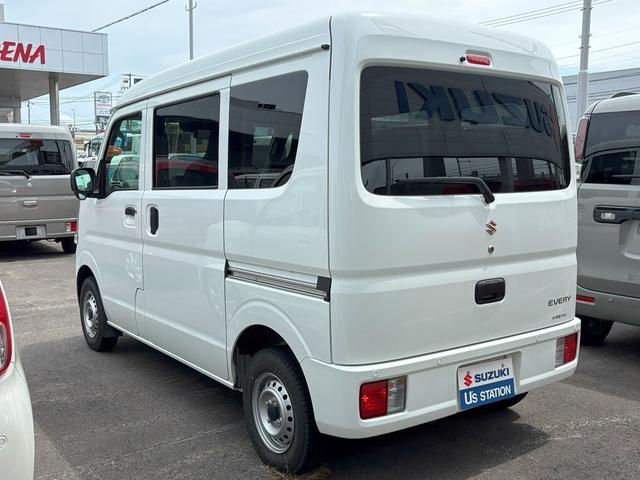 Suzuki Every 6