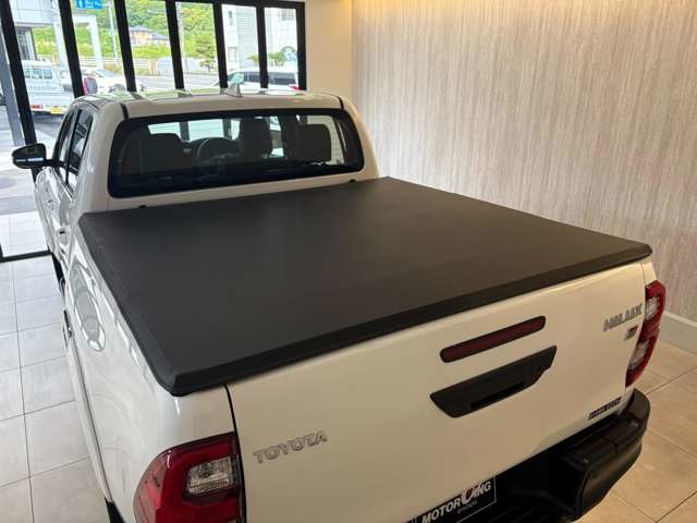 Toyota Hilux 5