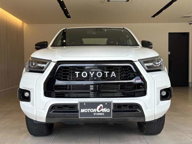 Toyota Hilux 7