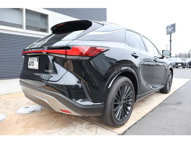 Lexus RX 7