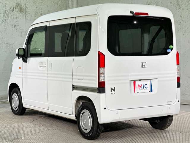 Honda N-VAN 8