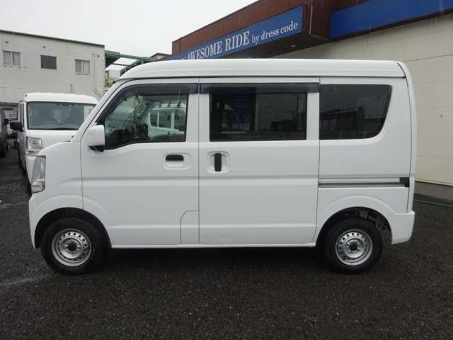 Nissan NV100 Clipper 8