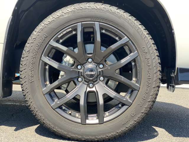 Toyota Land Cruiser Prado 6