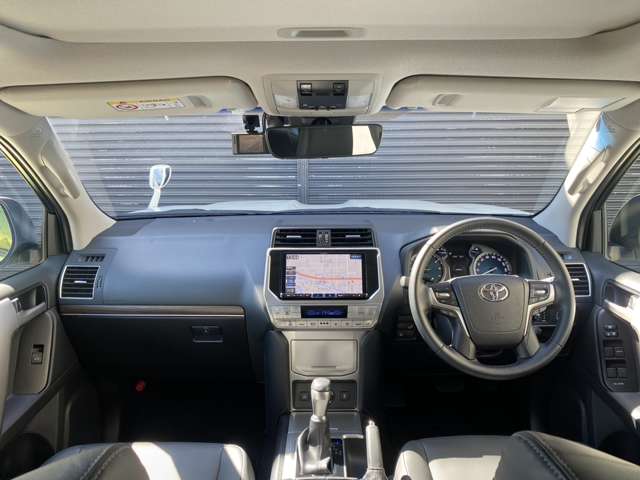 Toyota Land Cruiser Prado 7