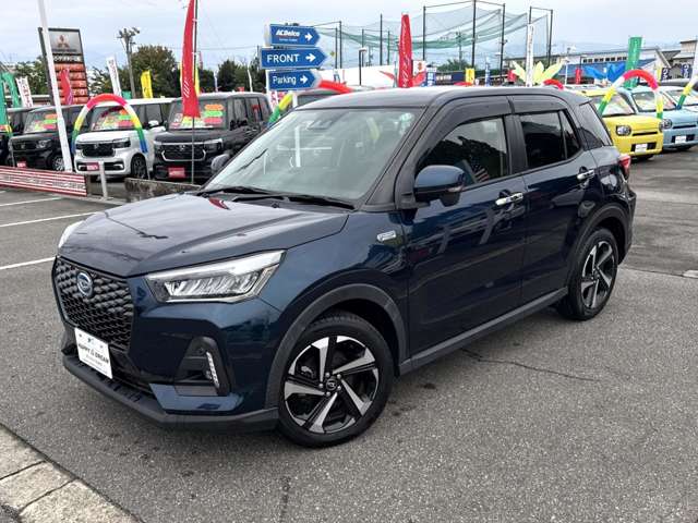 Daihatsu Rocky 7