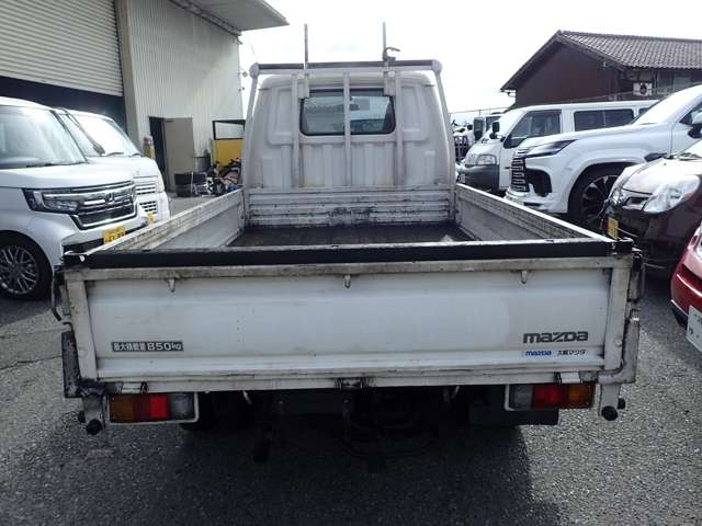 Mazda Bongo Truck 5