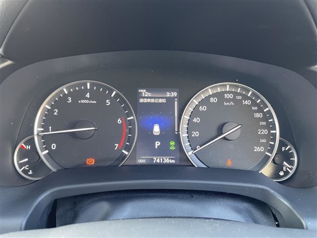 Lexus RX 10
