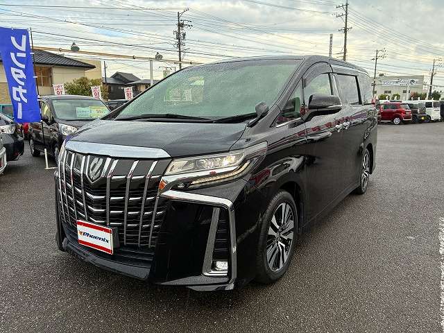 Toyota Alphard 4