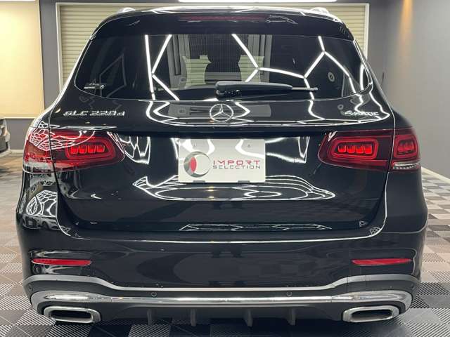 Mercedes-Benz GLC 10