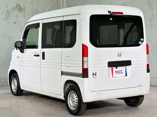 Honda N-VAN 8