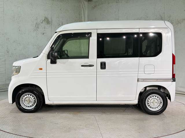 Honda N-VAN 9