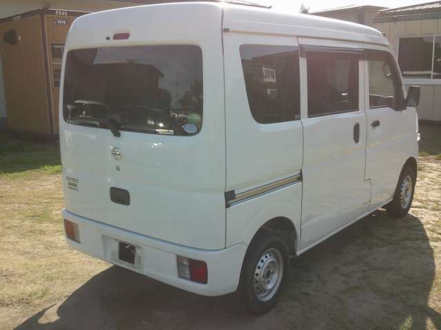Nissan NV100 Clipper 5
