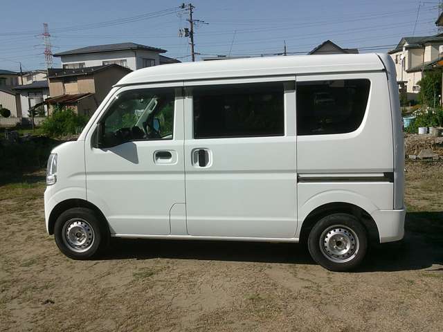Nissan NV100 Clipper 8