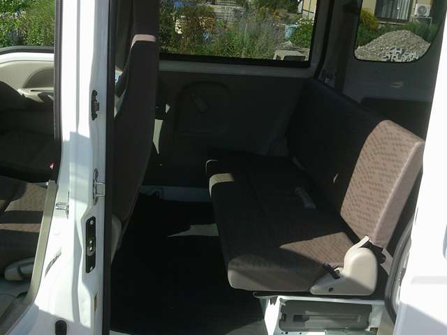 Nissan NV100 Clipper 10