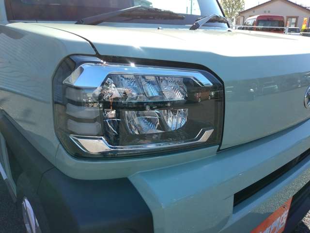 Daihatsu Taft 12