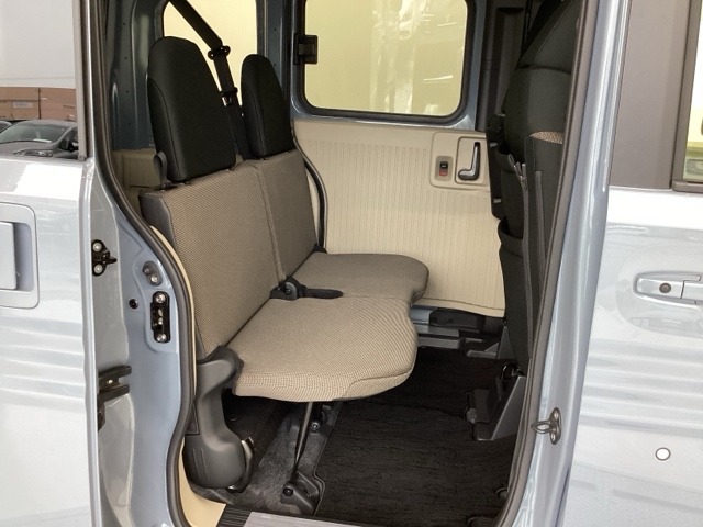 Honda N-VAN e: 11