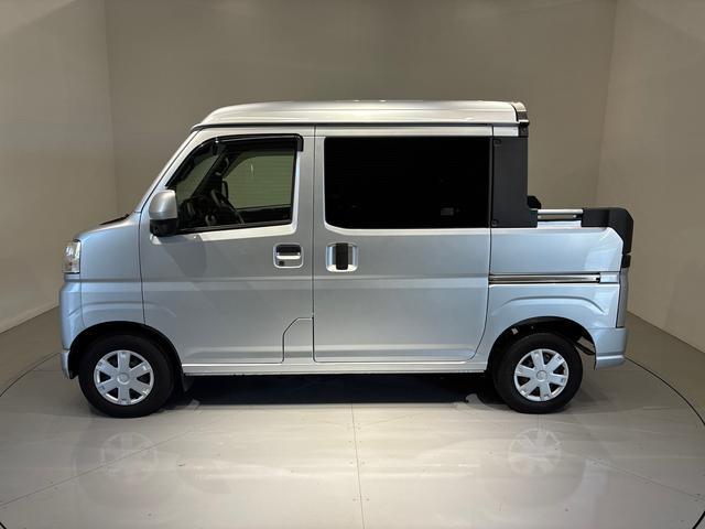 Daihatsu Hijet Deck Van 10