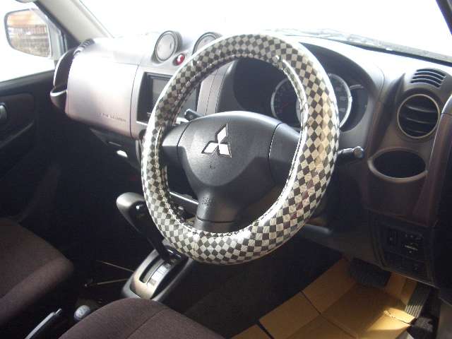 Mitsubishi Pajero Mini 6
