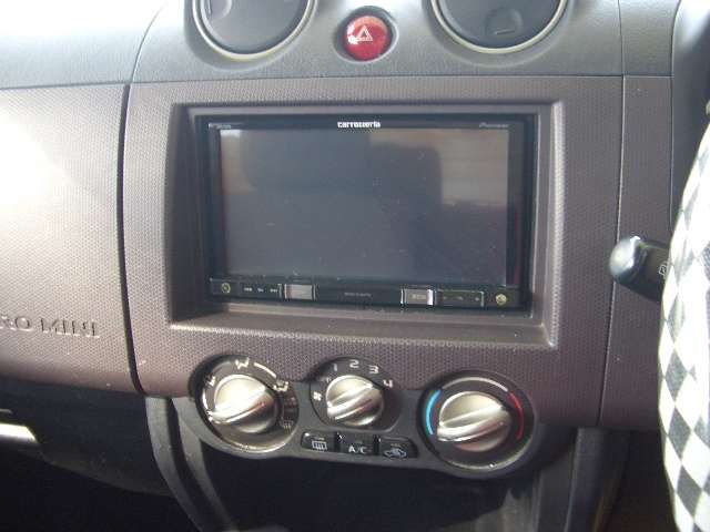 Mitsubishi Pajero Mini 7